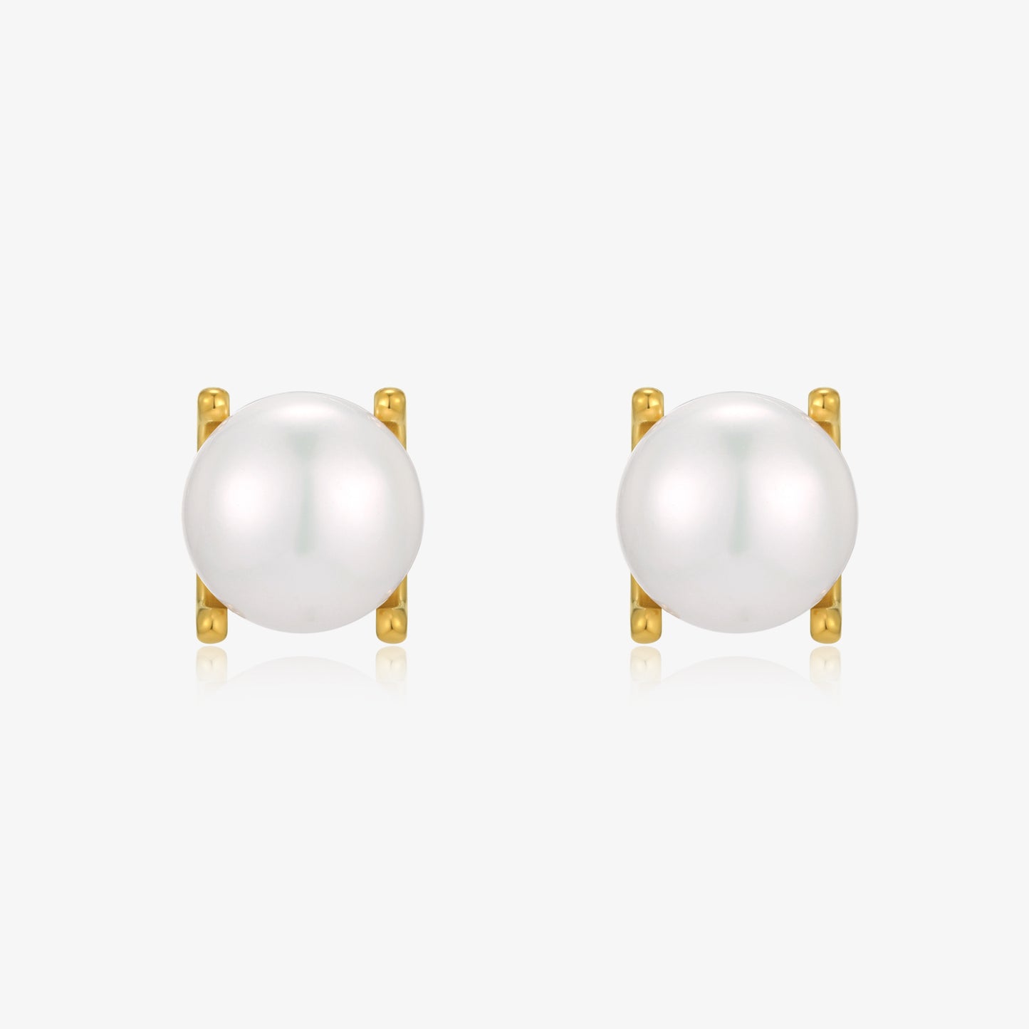 Simple Post Fresh Water Pearl earrings